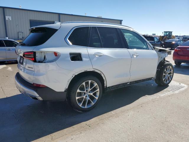 BMW X5 2021 sDrive40i