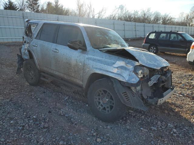 Toyota 4-Runner 2018 Base Grade