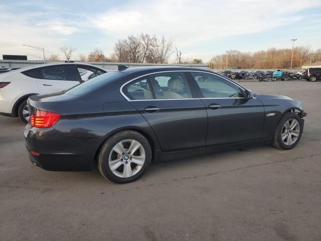 BMW 528xi 2013 5-Series