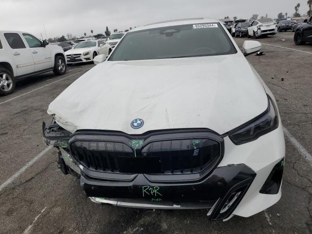 BMW i5 2024 eDrive40