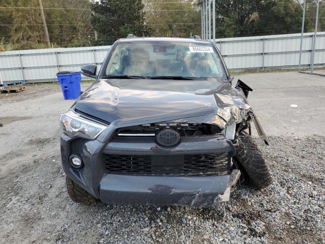 Toyota 4-Runner 2024 SR5 Prem