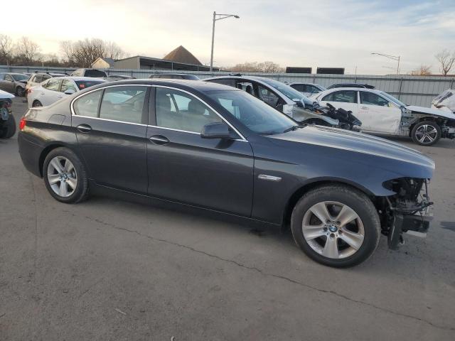 BMW 528xi 2013 5-Series