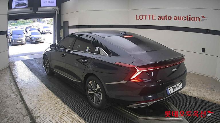 2024 KIA K8