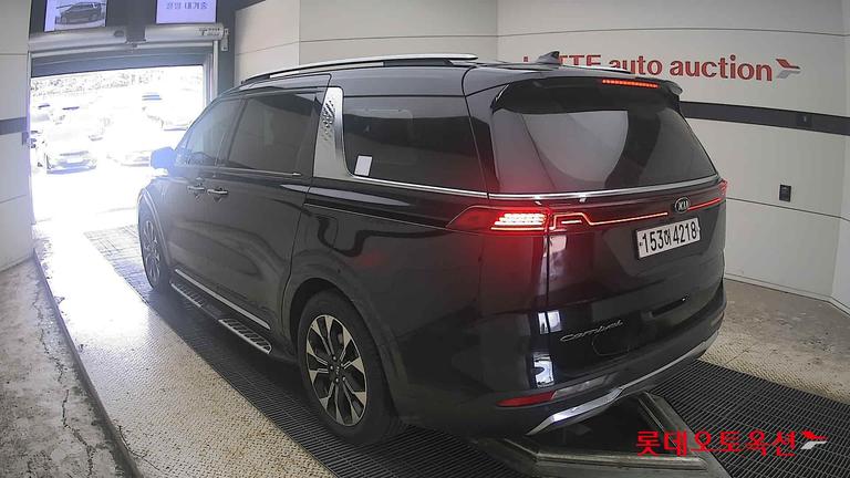 2021 KIA Carnival
