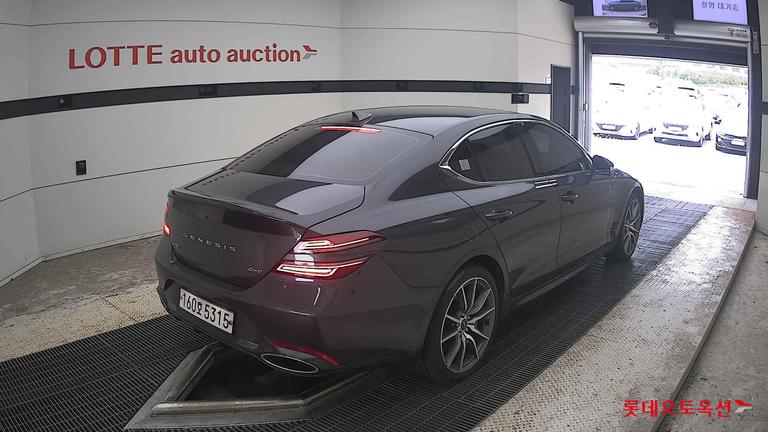 2021 HYUNDAI GENESIS
