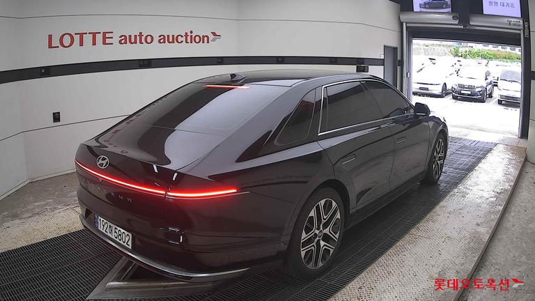 2023 HYUNDAI Grandeur