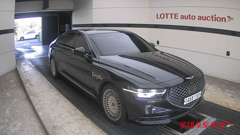 2020 GENESIS G90