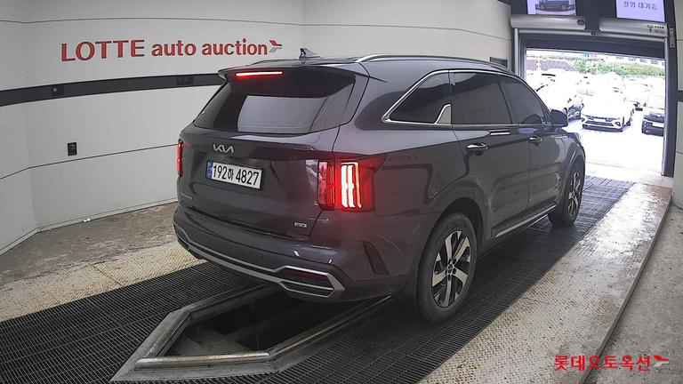 2023 KIA SORENTO