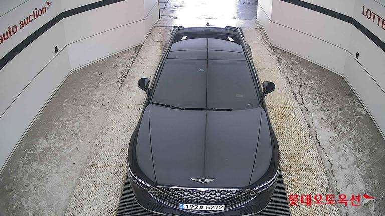 2023 GENESIS G90