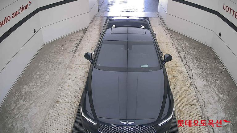 2021 GENESIS G90