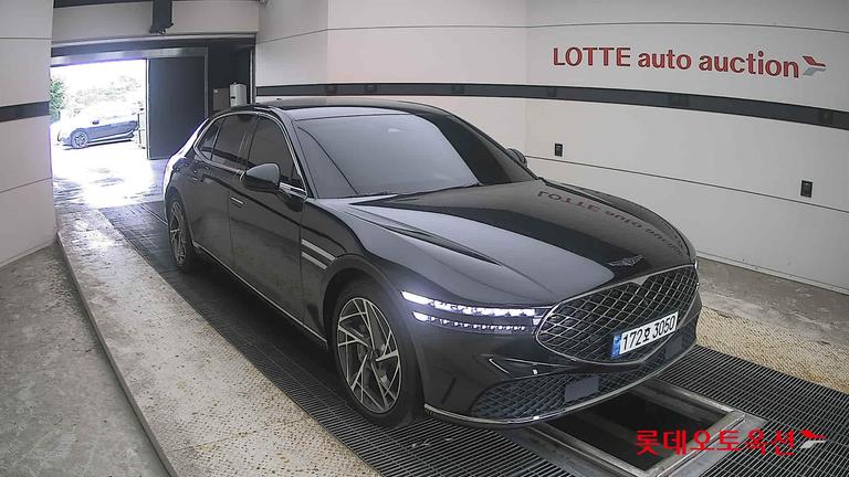 2022 GENESIS G90