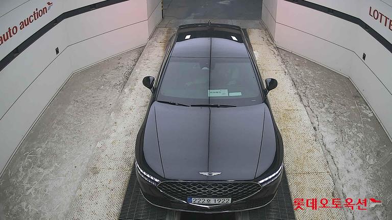 2023 GENESIS G90