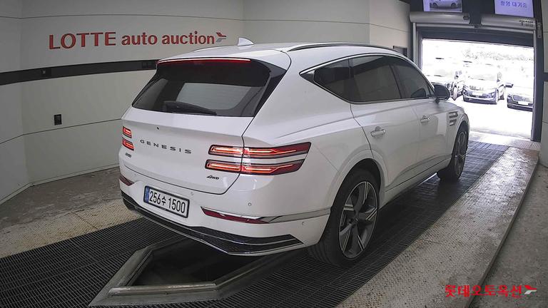 2024 GENESIS GV80
