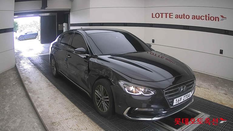 2018 HYUNDAI Grandeur