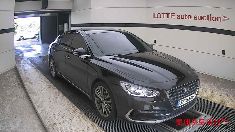 2018 HYUNDAI Grandeur