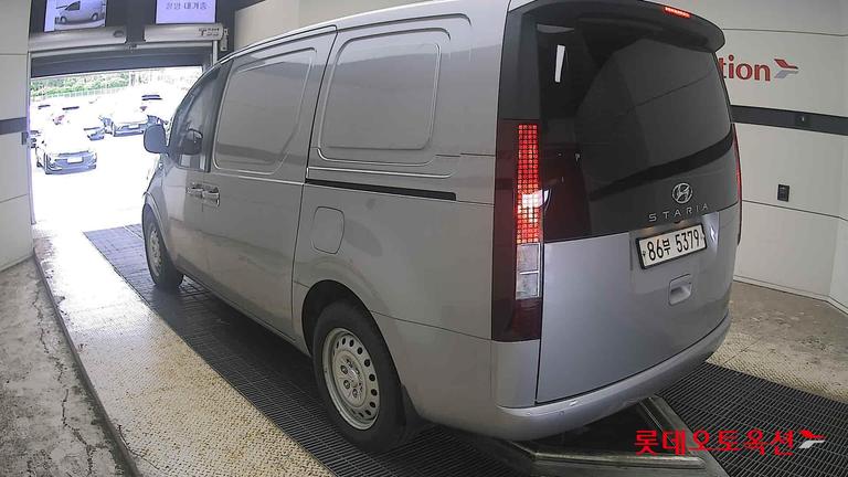2022 HYUNDAI Staria