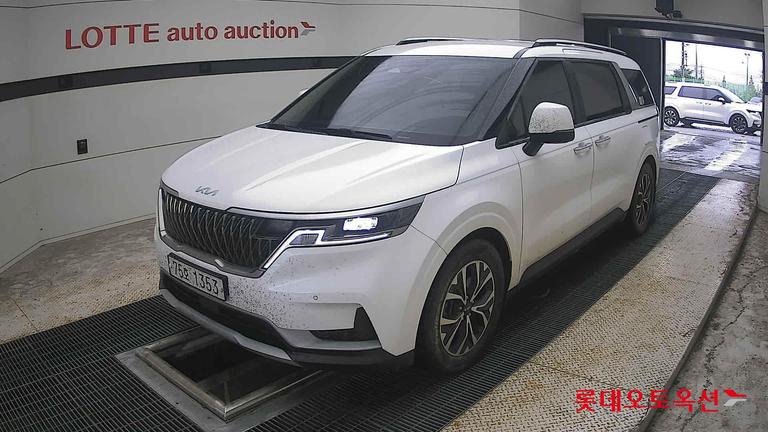 2023 KIA Carnival