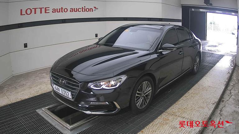 2019 HYUNDAI Grandeur
