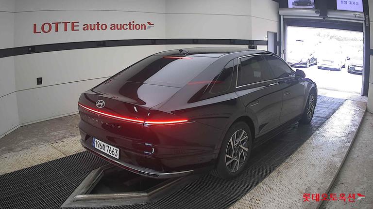 2025 HYUNDAI Grandeur