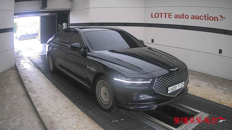2020 GENESIS G90