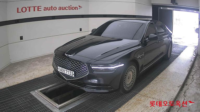 2020 GENESIS G90