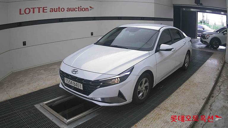 2022 HYUNDAI Avante