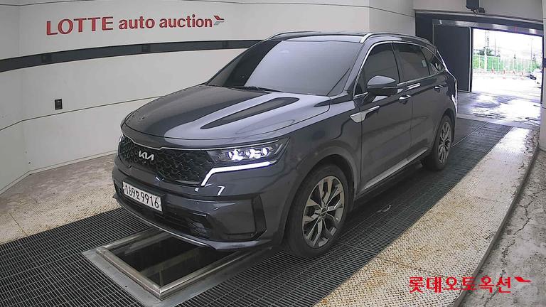 2023 KIA SORENTO