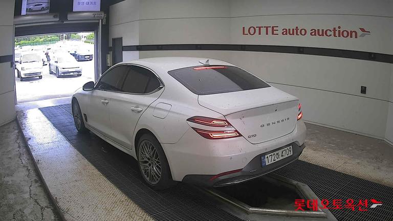 2023 HYUNDAI GENESIS
