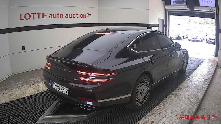 2022 GENESIS G80