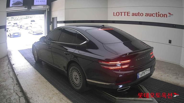2022 GENESIS G80