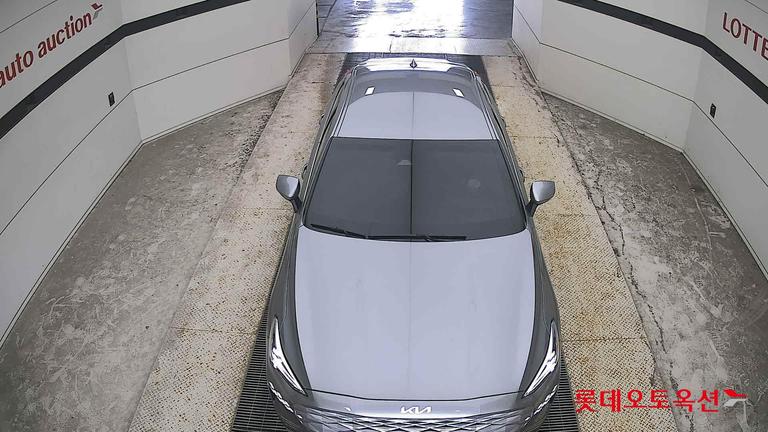 2023 KIA K8