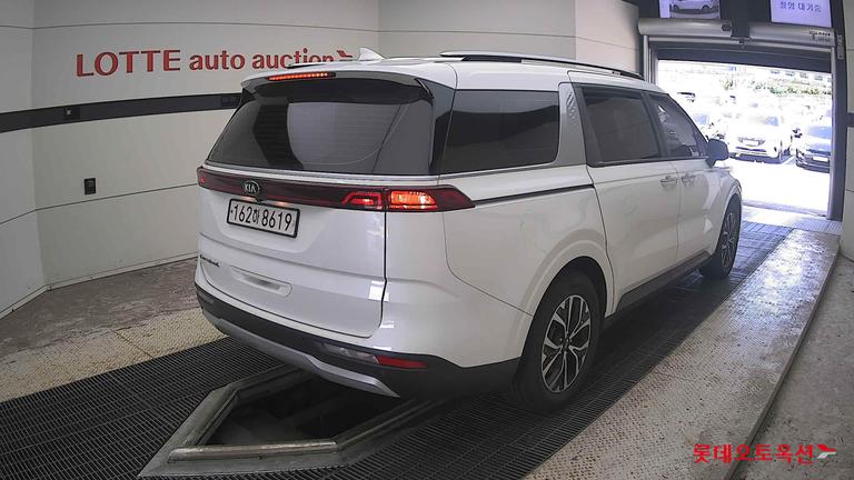 2021 KIA Carnival