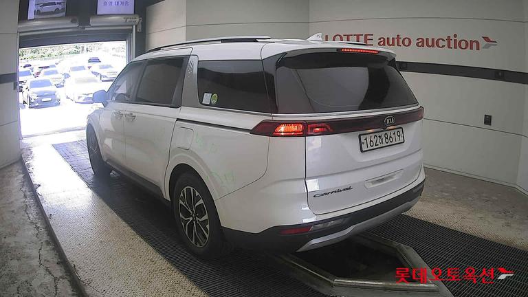 2021 KIA Carnival