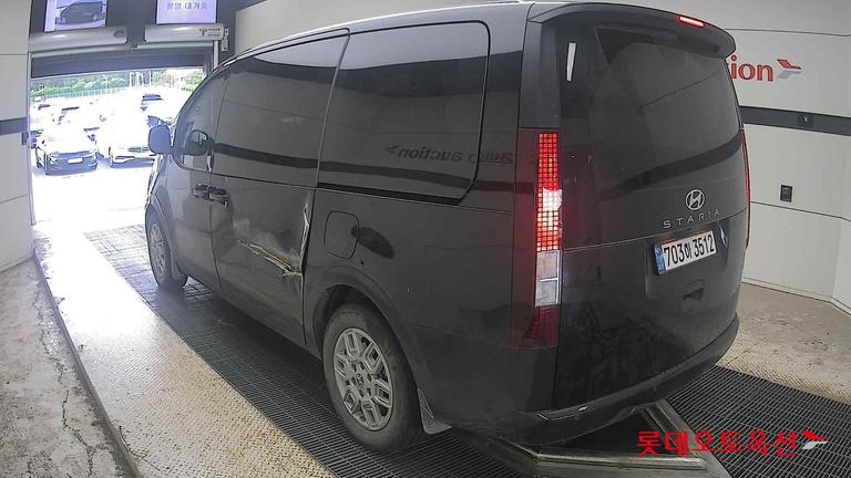 2025 HYUNDAI Staria
