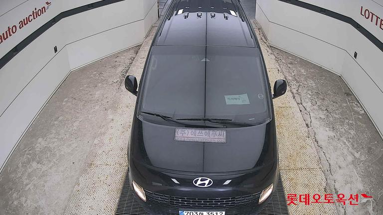 2025 HYUNDAI Staria