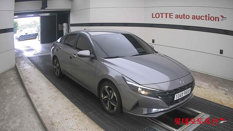 2021 HYUNDAI Avante
