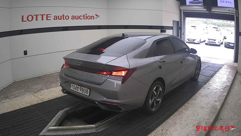 2021 HYUNDAI Avante