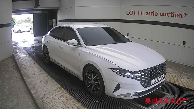 2020 HYUNDAI Grandeur