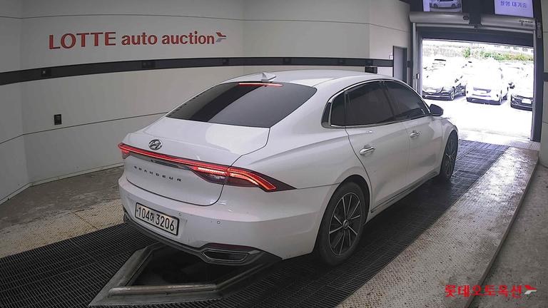 2020 HYUNDAI Grandeur