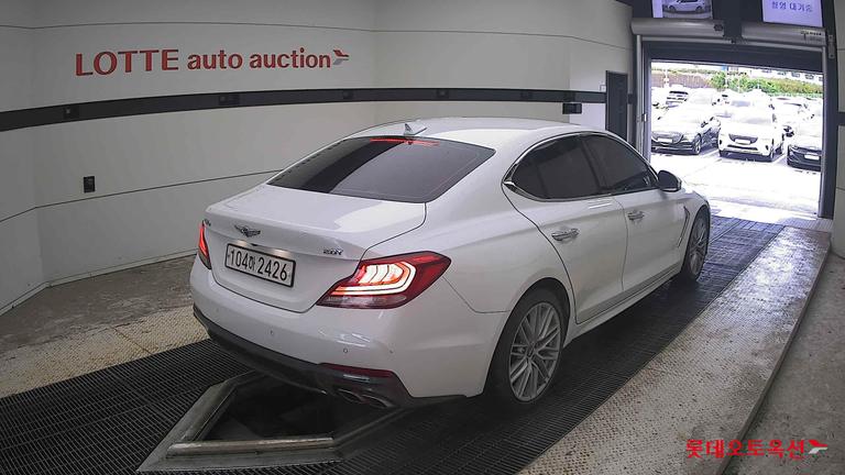 2020 HYUNDAI GENESIS