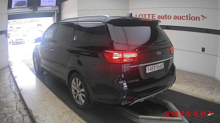 2020 KIA Carnival