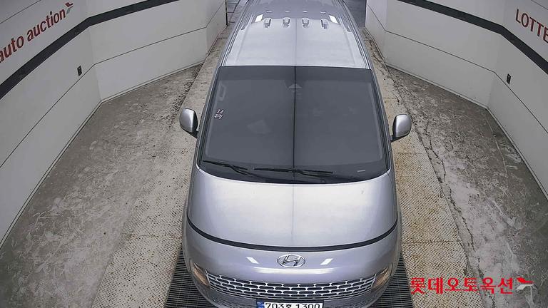 2023 HYUNDAI Staria
