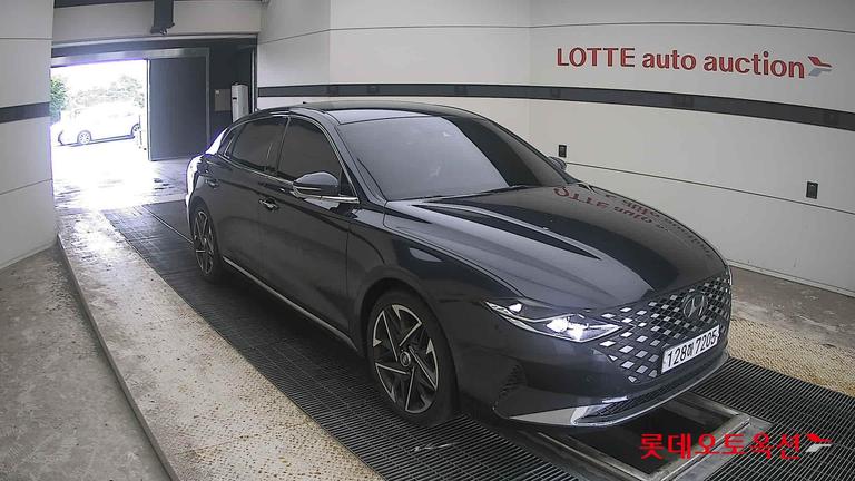 2020 HYUNDAI Grandeur