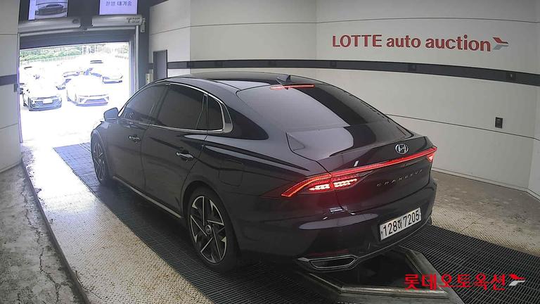 2020 HYUNDAI Grandeur
