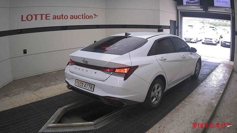 2021 HYUNDAI Avante