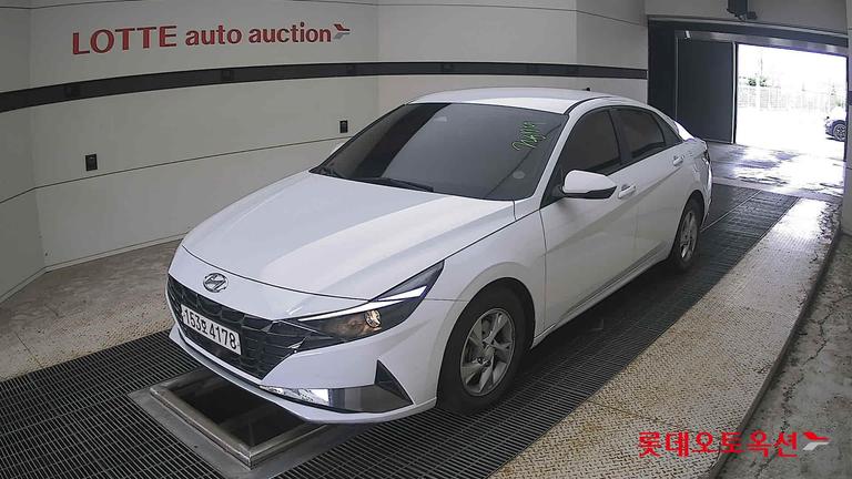 2021 HYUNDAI Avante