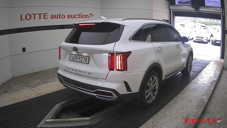 2021 KIA SORENTO