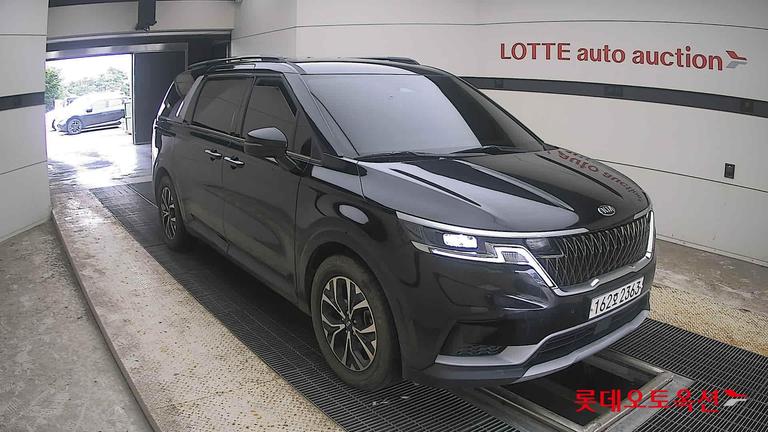 2021 KIA Carnival