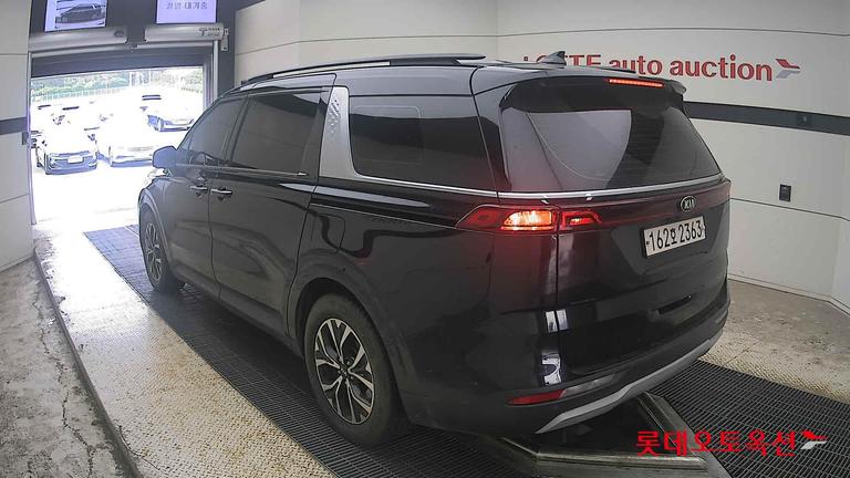 2021 KIA Carnival