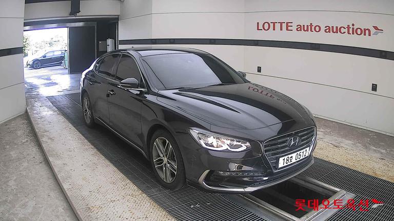 2019 HYUNDAI Grandeur